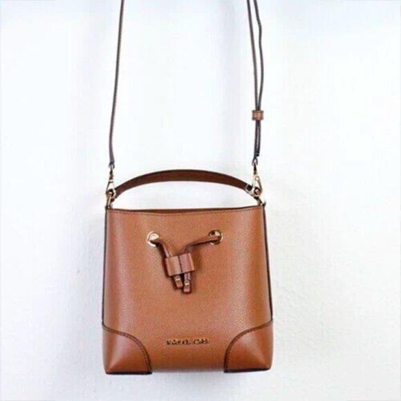 S Michael Kors Mercer Brown Leather Bucket Bag 35R3GM9M1L Luggage Purse NWT $398 - Picture 4 of 10
